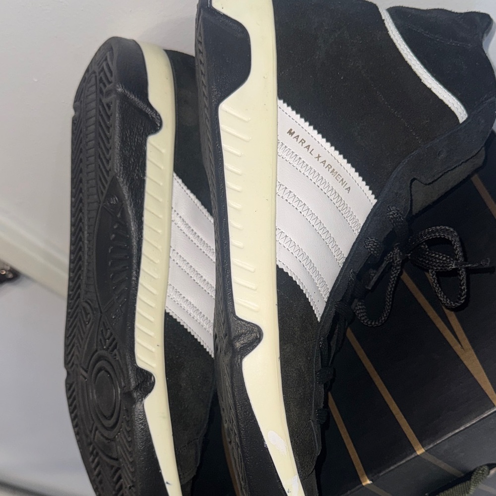 Black High-Top Sneakers - Picture 9 of 12